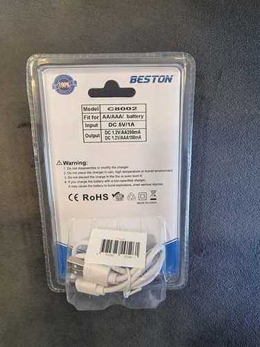 מטען usb לסוללות BESTON C8002