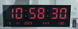שעון קיר דיגיטלי LED חשמלי GOLF 7526+שלט