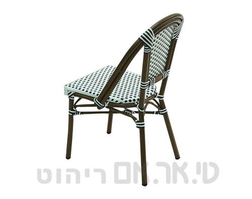 כסא דגם אביב