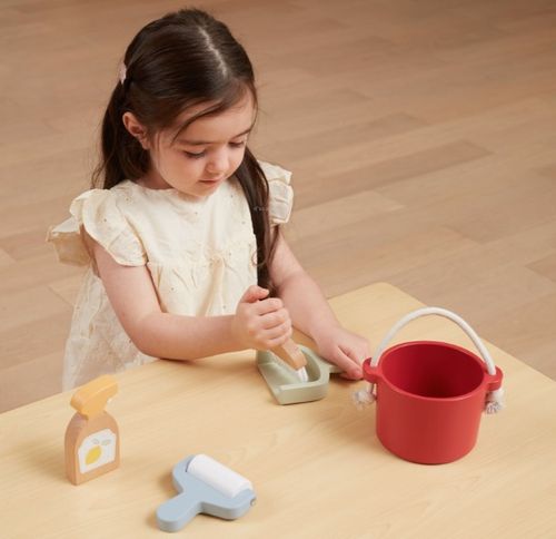 ערכת כלי ניקוי לבית מעץ 5 חלקים