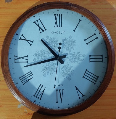 שעון קיר עשוי עץ טבעי