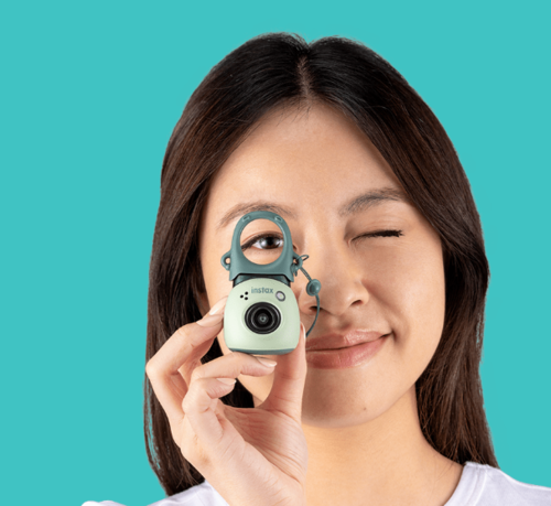 מצלמת כף יד Fujifilm Instax Pal  