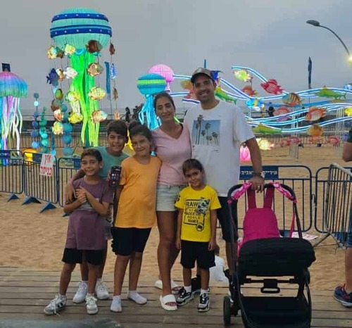 אחרי 122 ימי מילואים: סרן במיל’ אוהד חזן משקם את העסק בקריות | צפו