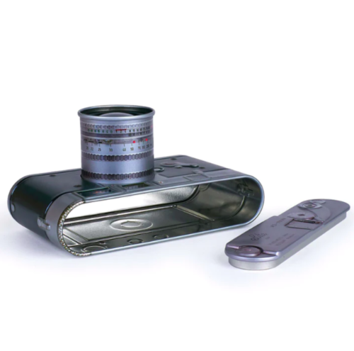 קופסת פח: Vintage Camera