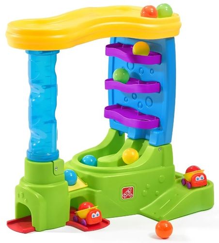 מגדל פעילות עם 2 משאיות ו10 כדורים STEP2
