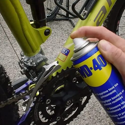 ספריי שמן WD-40 תרסיס שימון רב תכליתי בינוני 330 מ