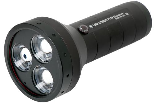 פנס יד נטען 4500 לומינס לד לנסר נטען Led Lenser P18R SIGNATURE