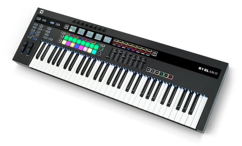 זוית נוספת novation SL61mkIII top right