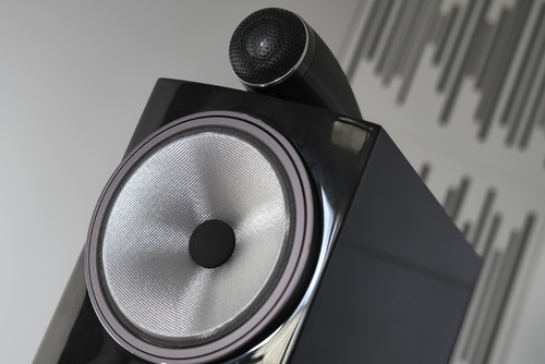 Bowers & Wilkins 702 S3