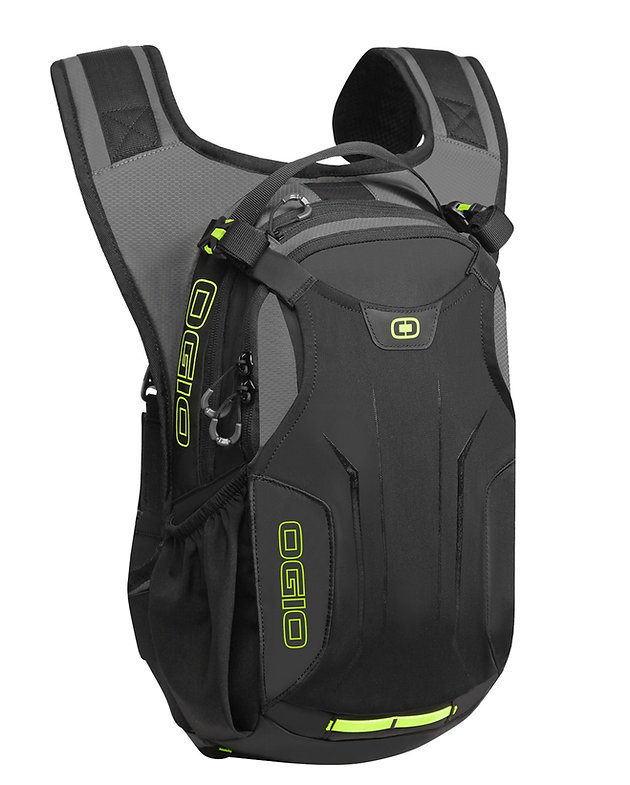 OGIO BAJA 2L HYDRATION PACK - תיק שתייה "באחה" כולל שלוקר 2 ליטר