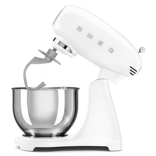 מיקסר מקצועי בעיצוב רטרו 4.8 ליטר Smeg סמג SMF03 לבן