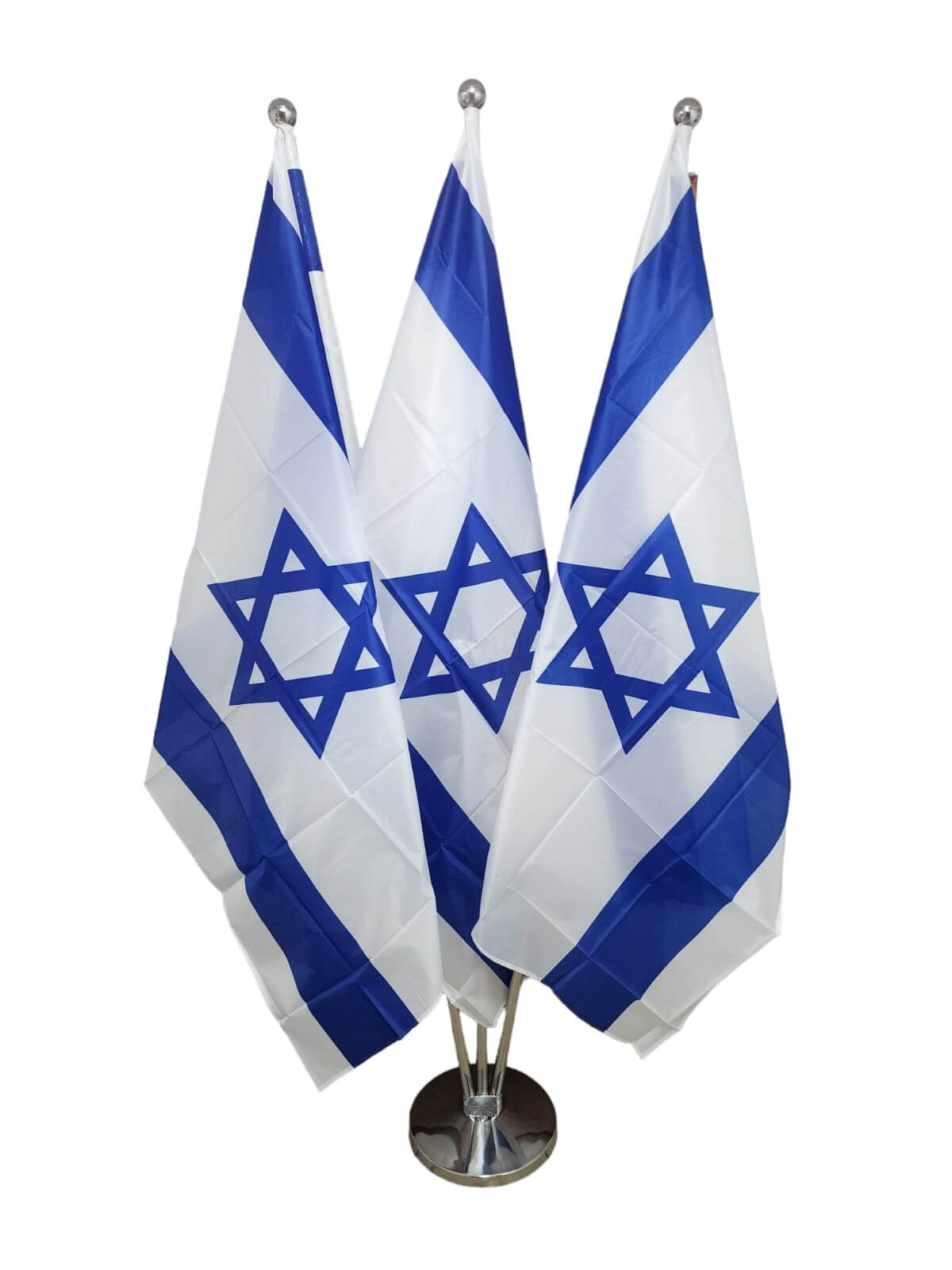 שושנת תרנים שלישיה.