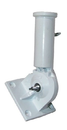 מעמד דגל מברזל לקיר