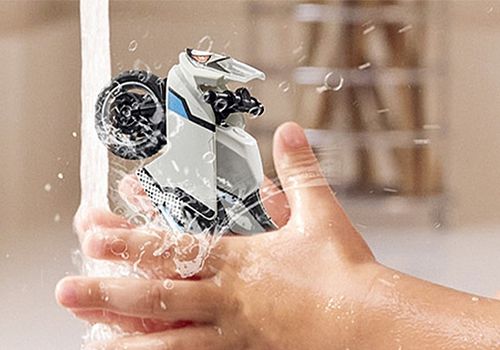 פליימוביל 71377 - אופנוע פעלולים בצביעה עצמית