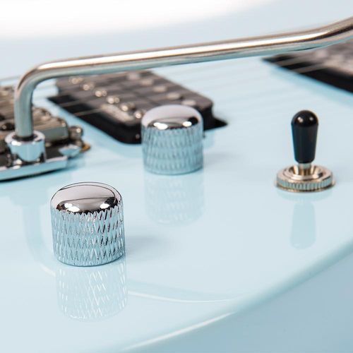 זוית נוספת Vintage V6M24 ReIssued Electric Guitar ~ Laguna Blue