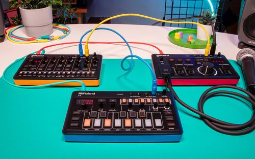 Roland AIRA Compact E-4 Voice Tweaker 
