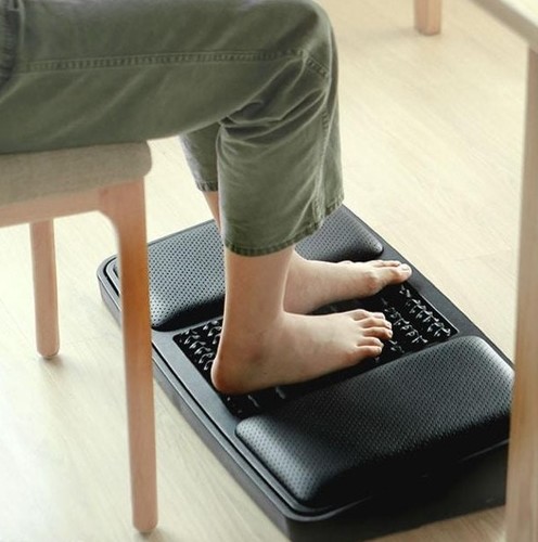 הדום ארגונומי דו צדדי ועיסוי לכפות הרגליים Comfort