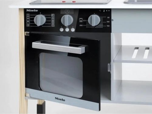 מטבח לילדים מעץ משמיע קולות MIELE