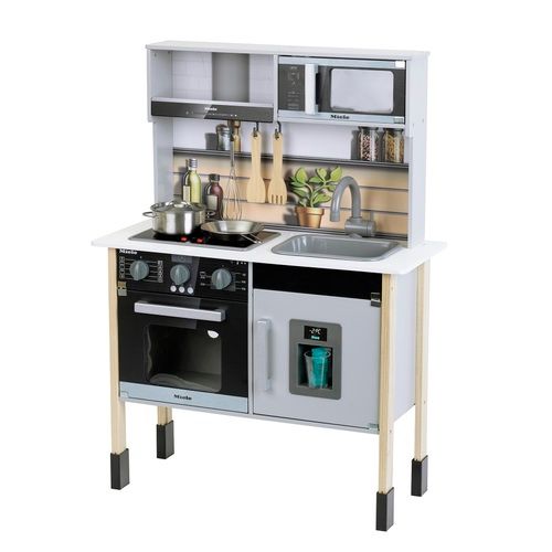 מטבח לילדים מעץ עם מקרר משמיע קולות MIELE