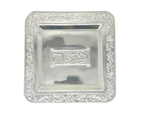 מגש מצות מפלסטיק בצבע כסף - 30/30 ס"מ