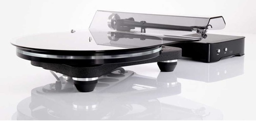 פטיפון מבית REGA דגם PLANAR 8