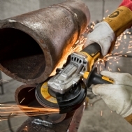 משחזת זווית צרה Dewalt DCG405FN 18V BRUSHLESS גוף בלבד