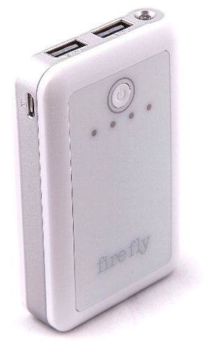 מטען נייד אוניברסלי Power bank לאייפון 4/5/5C/5S  7800mAh ולגלקסי 1/2/3/4/5 מבית firefly לבן