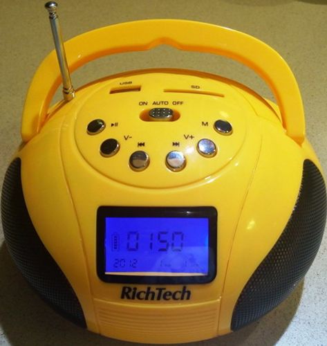 נגן MP3/רדיו נטען RichTech BOOMBOX דגם : RT – 110