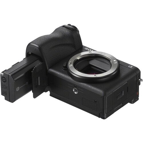 מצלמה ללא מראה Sony Alpha A6700 + עדשה 18-135 - יבואן רשמי