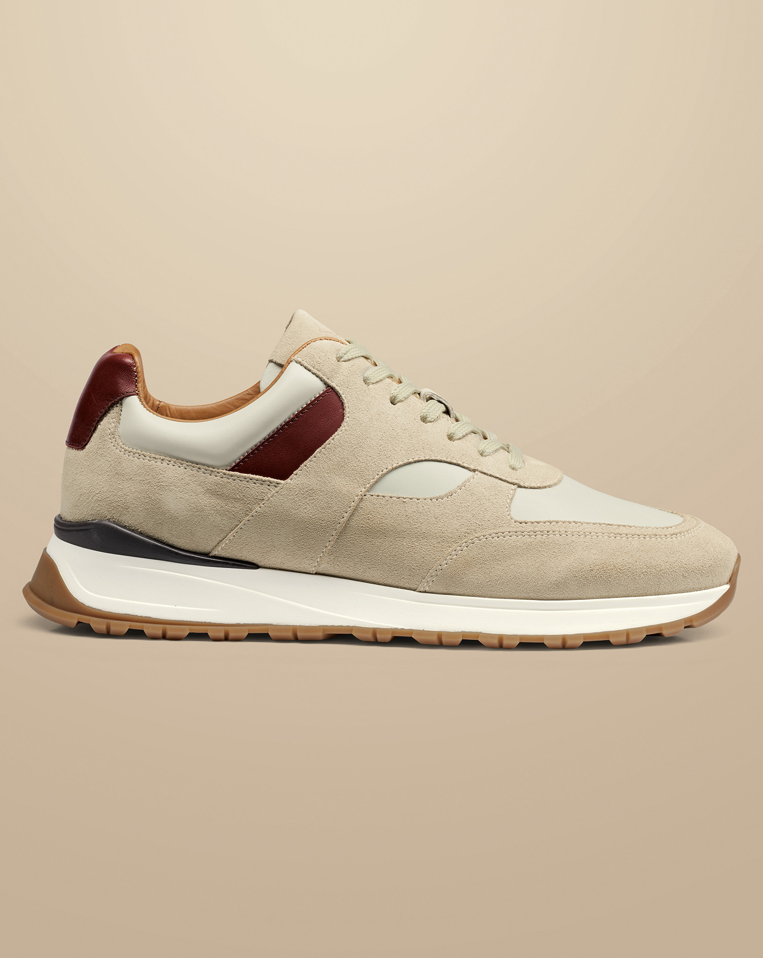 נעל ספורטיבית כרם מעור וזמש -Cream leather and suede trainer
