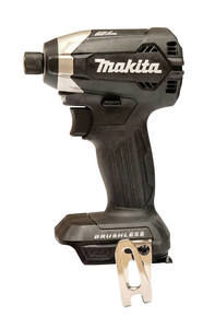 גוף מברגת אימפקט שחור נטענת 170Nm | DTD153Z – Makita