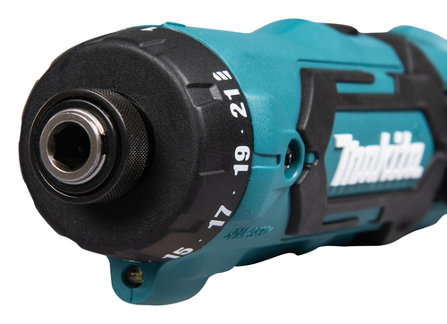מברגה מתקפלת (מלפפון ) נטענת - MAKITA DF012DSE 5.6N/m 7.2V