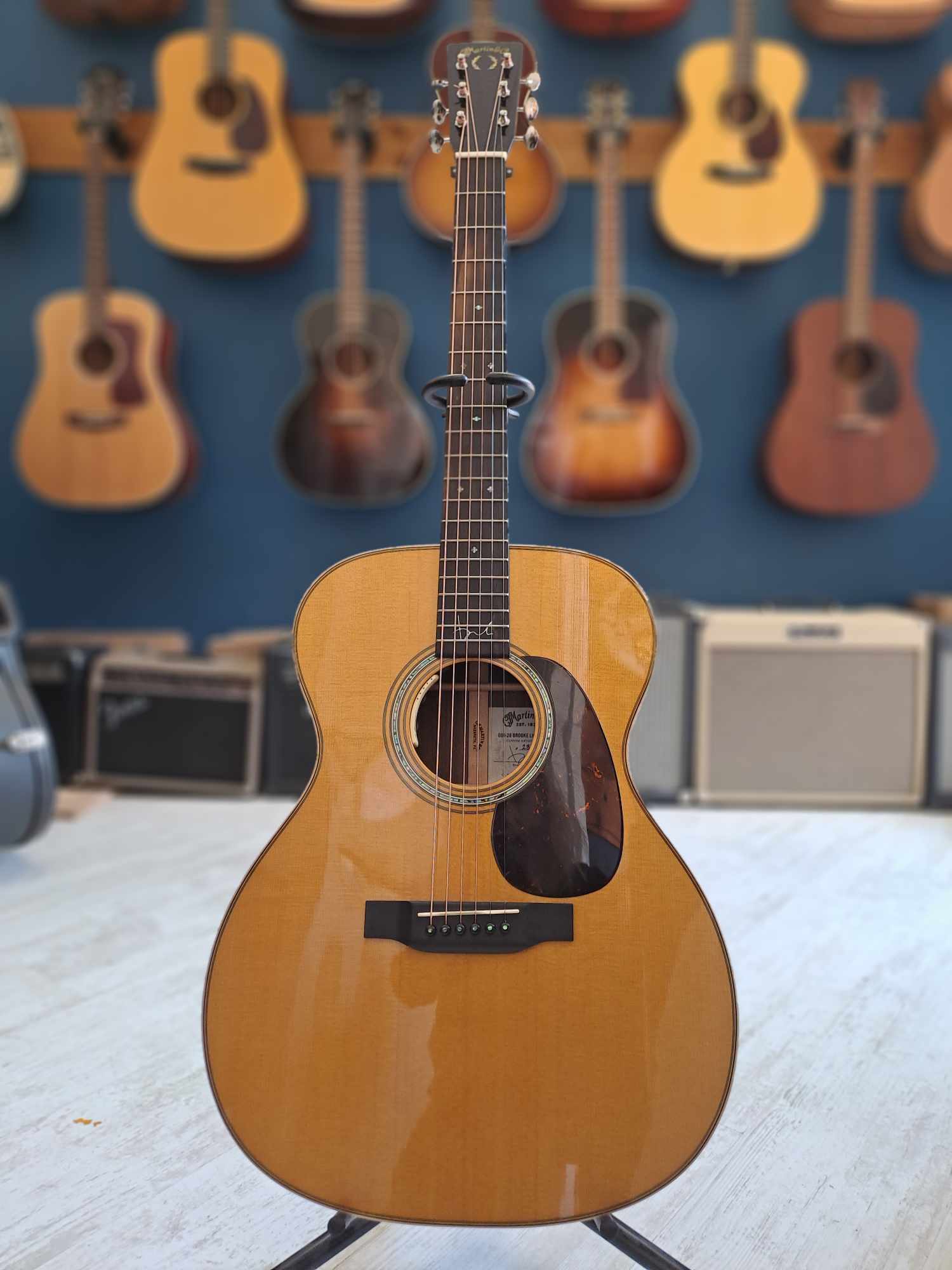 Martin 000-28 Brooke Ligertwood Signature 2021