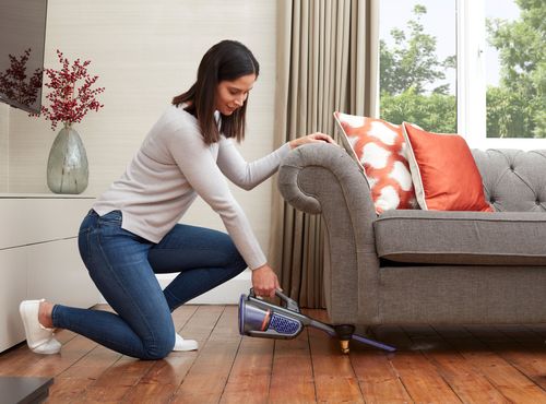 שואב אבק ציקלוני ידני BLACK N DECKER BHHV520BFP-QW 