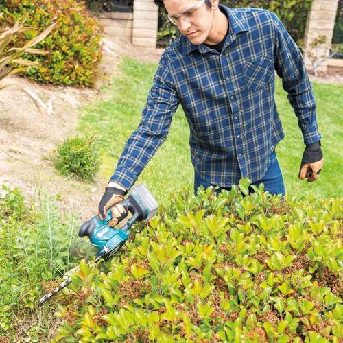 גוזם דשא וגדר חיי MAKITA 18V XMU04ZX