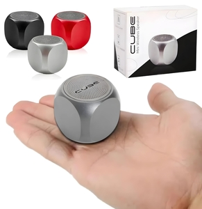 מיני רמקול בלוטוס Cube TWS כולל לחצן לצילום סלפי!