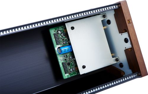 זוית נוספת Roland Aira SYR-E84 