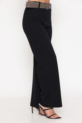 מכנסי ג'רסי שחורים עם חגורה