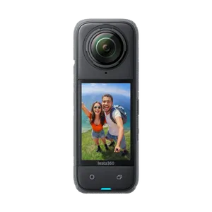 מצלמת אקסטרים Insta360 X4