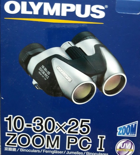 משקפת 10-30X25 ZOOM PC I של חברת  Olympus