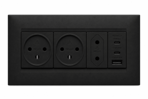 2 שקע + שקע דו פיני + שקע USB 20w שחור מט לקופסא 6 – קומפלט – ניסקו סוויץ’