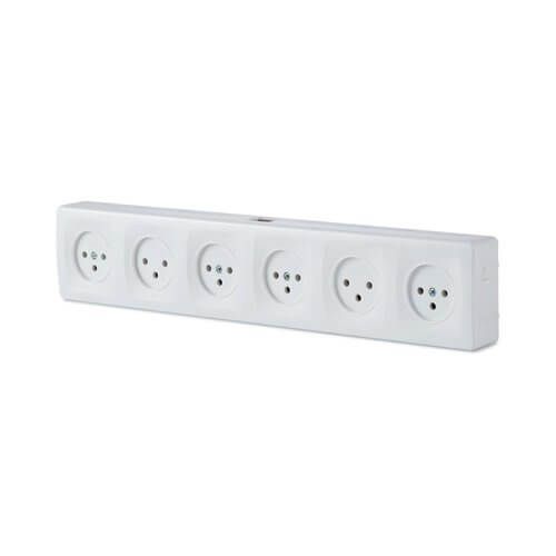 שקע כח ישראלי N-6 לבן על הטיח