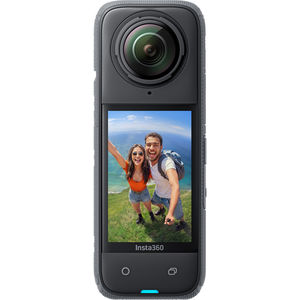 מצלמת אקסטרים Insta360 ONE X4