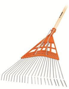 מטאטא דשא מתכת משולב פלסטיק 22 שיניים ידית עץ 