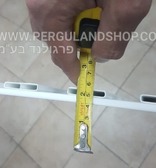 סבכת משרבייה לבנה / PVC במידה 237.5*117/ עבה 1.5 ס
