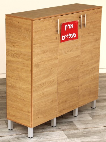 ארון נעליים רוחב 120 גובה 133 הכל אלון