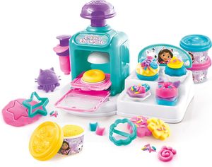 מפעל עוגות הבצק עם מכונת תבניות בית הבובות של גבי