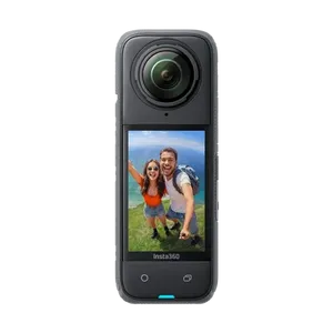 מצלמת אקסטרים Insta360 X4