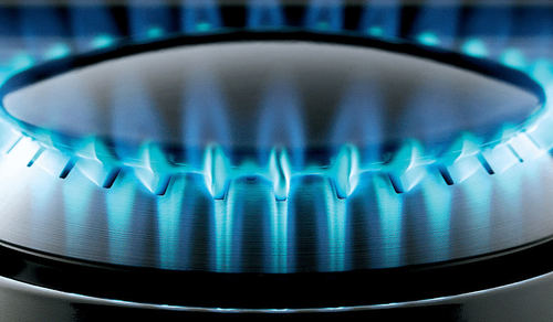 כיריים משולבות 4 להבות גז ו- 2 מוקדי בישול אינדוקציה 90 ס''מ Lofra HGN9G2I/GC05