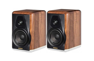 Sonus Faber ELECTA AMATOR III front